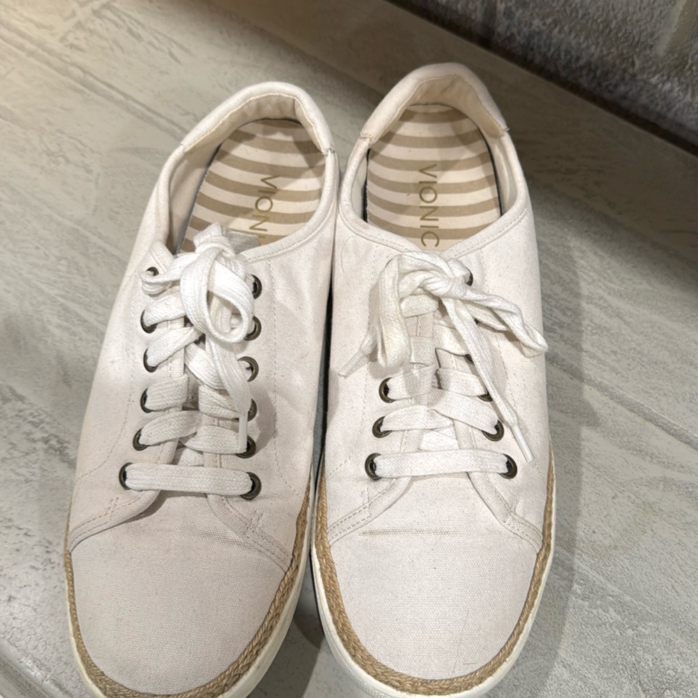 Vionic, off-white canvas, tennis shoes with braided details size 9 1/2